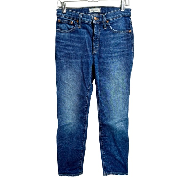 Madewell Mid-Rise Classic Straight Jeans in Carsondale Wash - Picture 4 of 7